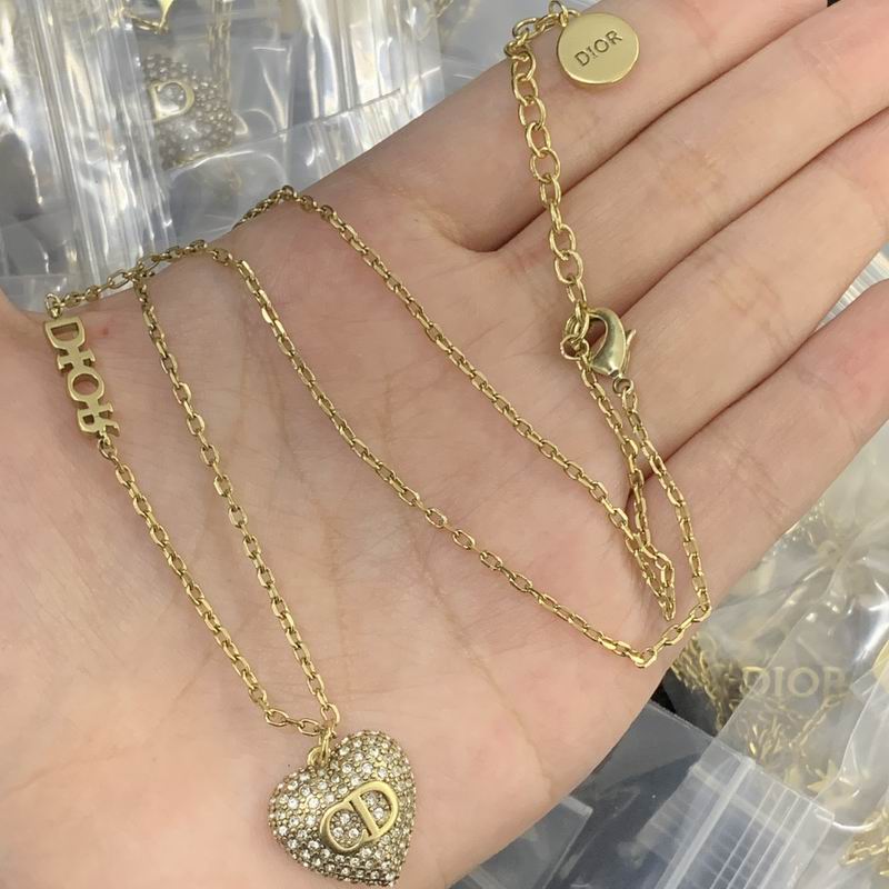 Dior Necklace 03lyr60